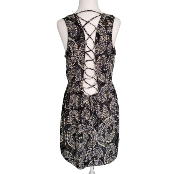 NEW Aqua Open Back Summer Dress - Picture 2 of 3